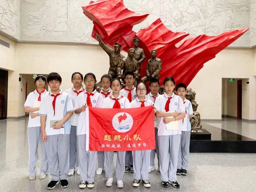 芭比的大学之旅