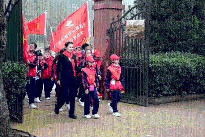 猪场怼怼乐